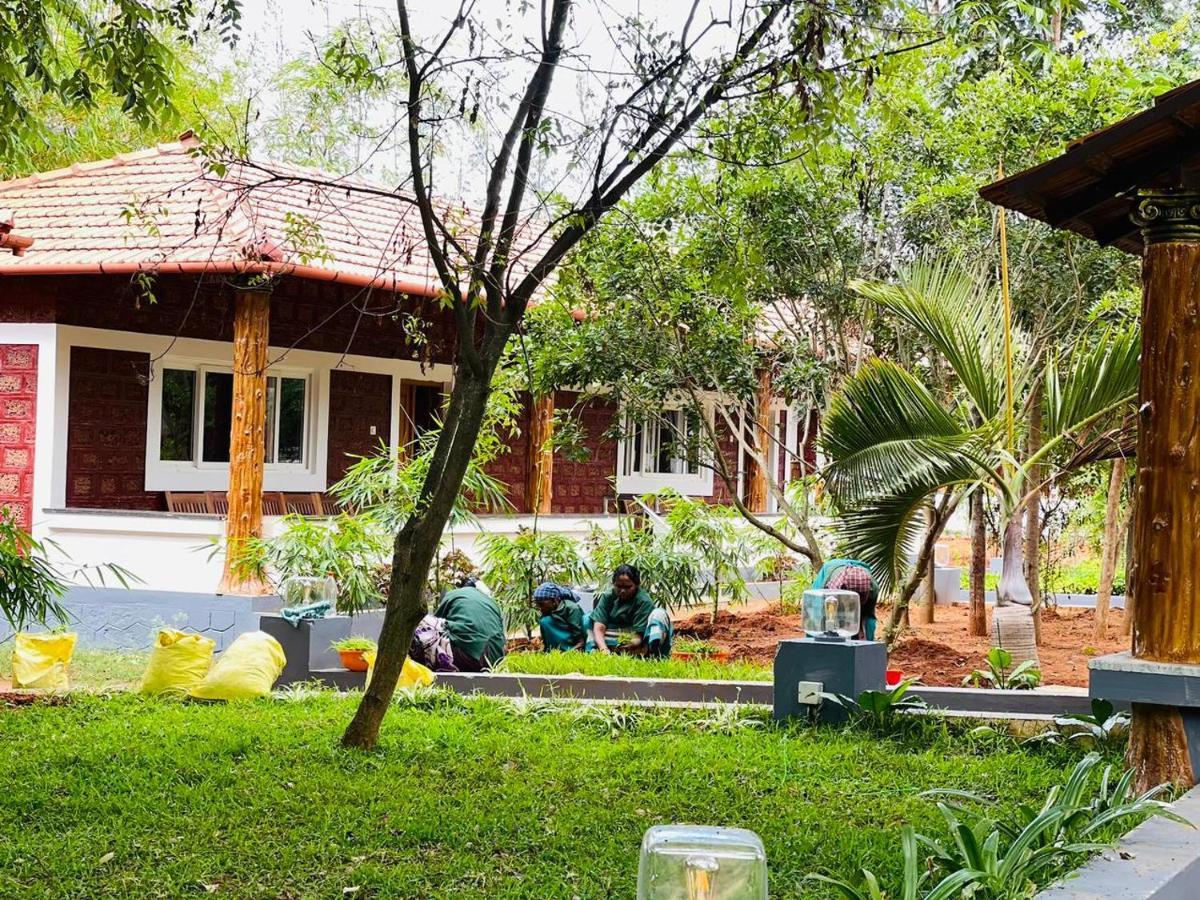 Aara Jungle Resort Coimbatore Bagian luar foto