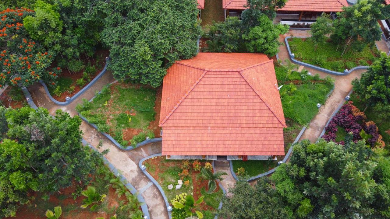 Aara Jungle Resort Coimbatore Bagian luar foto