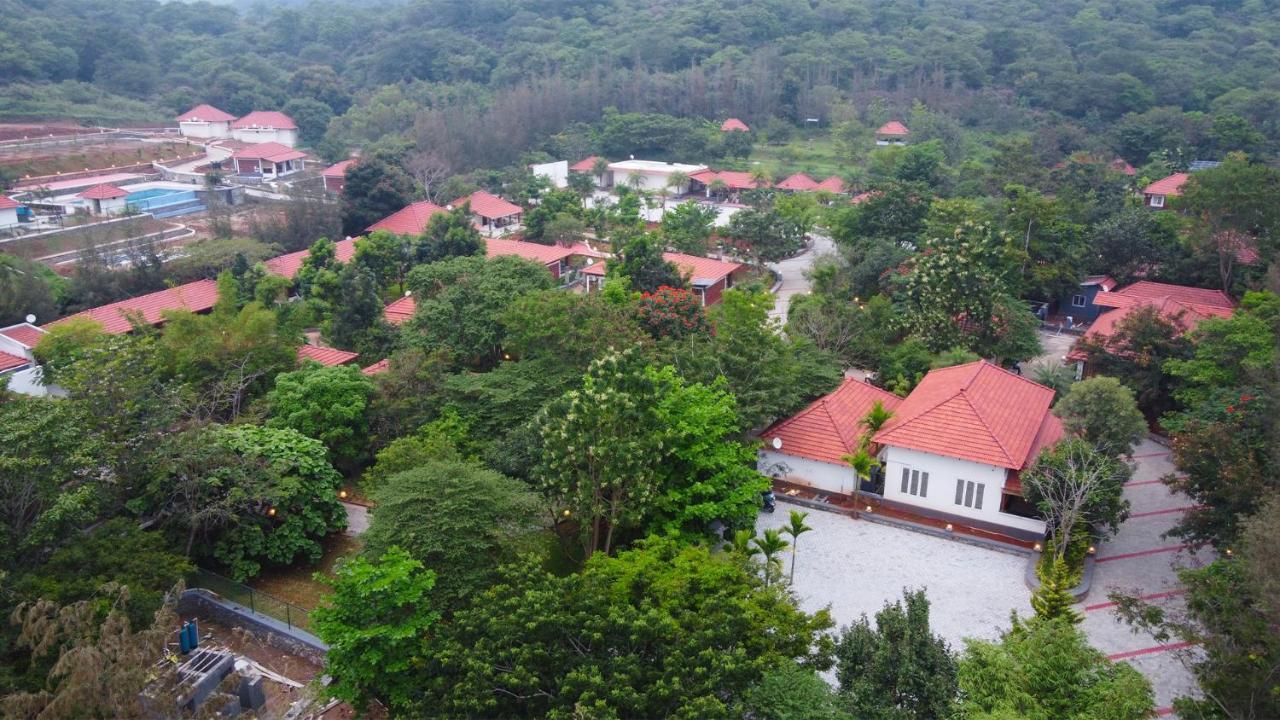 Aara Jungle Resort Coimbatore Bagian luar foto